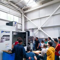 peakart te-1470 cnc dik işleme merkezi peakart te-1470 cnc dik işleme merkezi